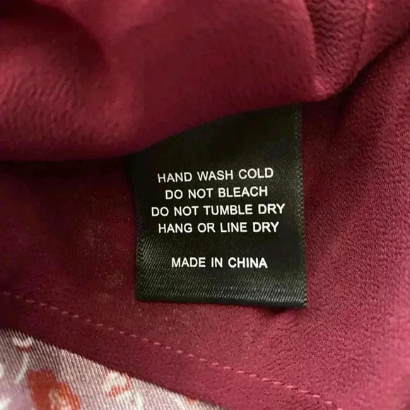 🆕Senlis Whispy Rose Michele Puff Sleeve Top S🆕 - Picture 14 of 15